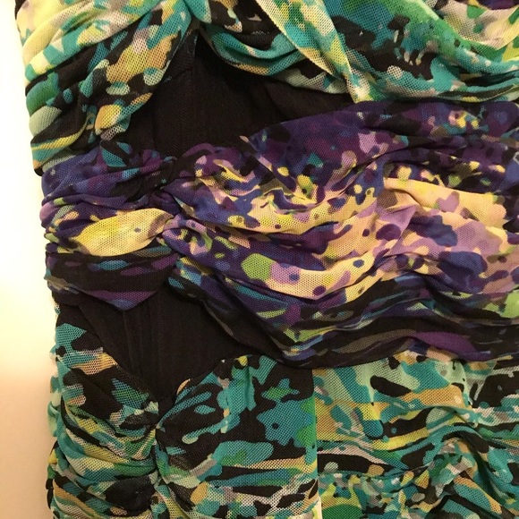 BCBGMAXAZRIA Mult coloured Dress - Picture 3 of 6
